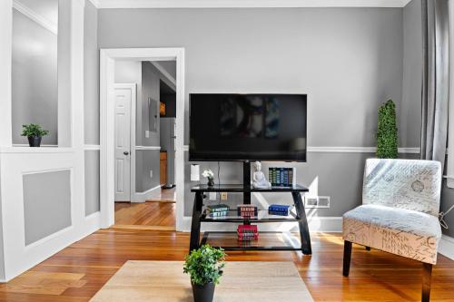 Spacious apartments near Ashmont - Evonify Stays in Boston, USA