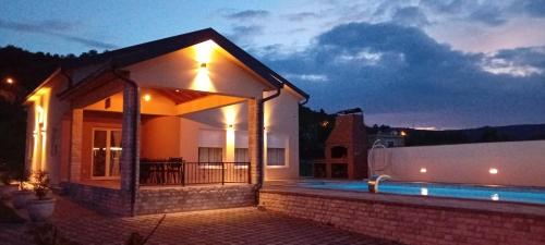 Villa Lila - image 5