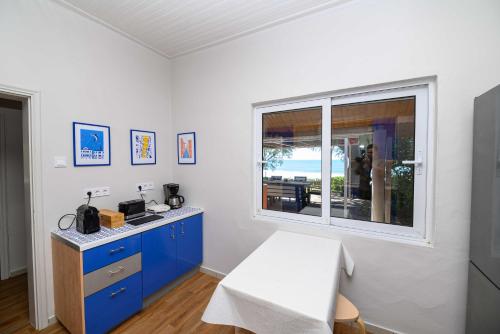 Salty Noses Beach House Paradise Perfect for Families in พีร์กอส