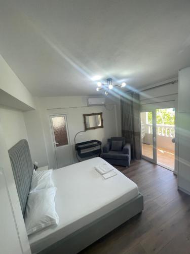 Two-Bedroom Apartment image 10