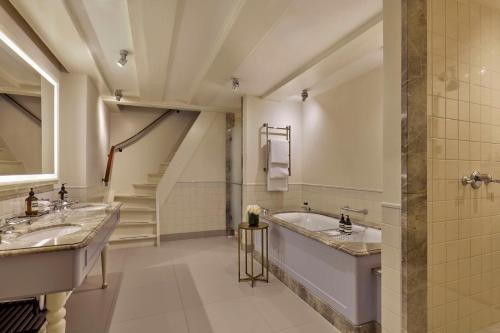 Waldorf Astoria Amsterdam, Amsterdam (photo 3)