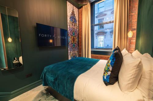 room detail thumbnail 0