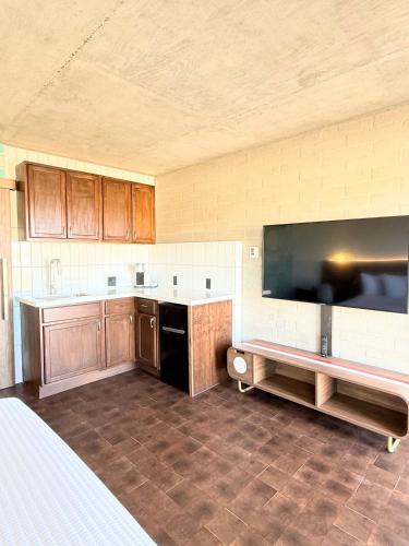 King Suite image 7