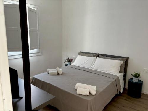 Standard Double Room image 4