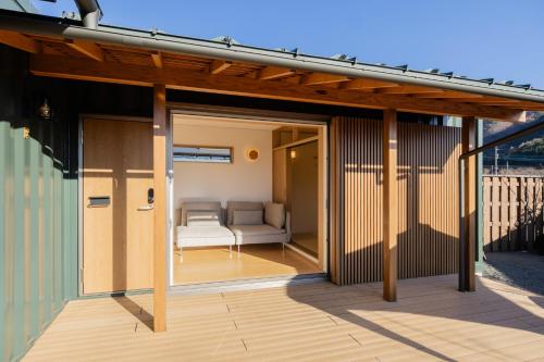 河口湖ベースキャンプ登り坂, Fujikawaguchiko (Foto 9)