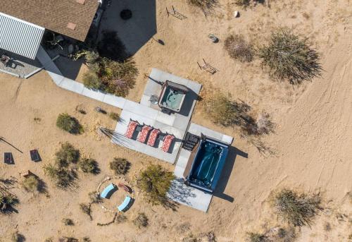 Free Heated Poolsecludedwildlife5min To Jtnp in Joshua Tree, USA