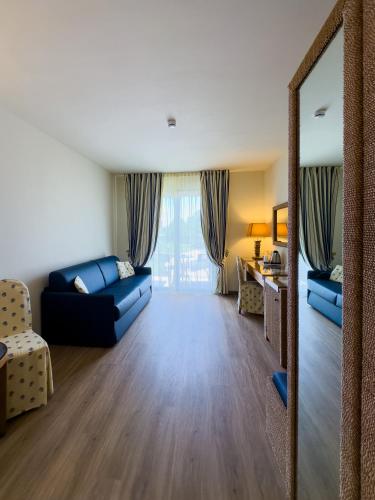Junior Suite image 4