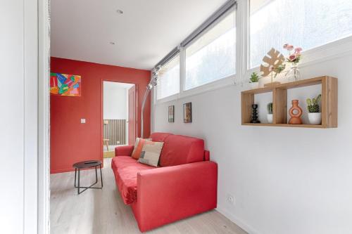 Charming Gambetta Saint Fargeau I apartment, Paris