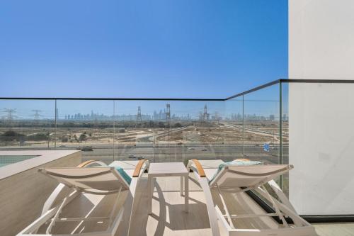 2 Bed with PRIVATE POOL on Balcony by STAY IN HOMES - Marina 14min - Self checkin - Gym - Parking, Dubaj (fotografie 7)