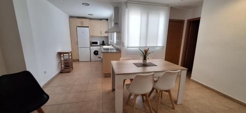 virtuve, Apartamento Cervantes in Benetusser