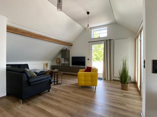 Haus Mariechen 5-Sterne-DTV-Ferienwohnung in der Nähe zum Silbersee mit Balkon & Sauna