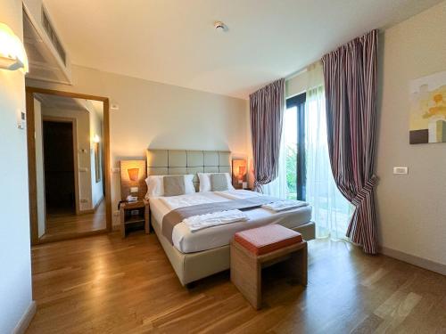 Hotel Arena in لوجانا دي سيرميوني