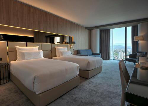 677616864 Grand Plaza Hotel & Congress Center