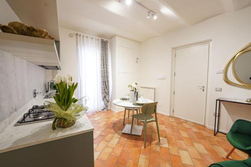 Suite image 10