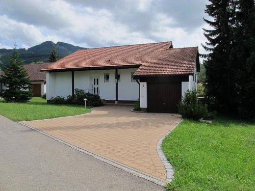 Ferienhaus Dachspfad im Feriendorf Reichenbach 3 in Nesselwang, Deutschland
