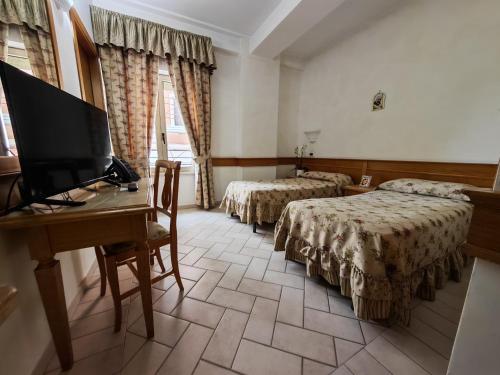 HOTEL PACE - image 7