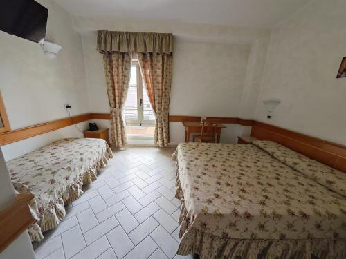 HOTEL PACE - main image