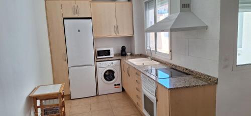 virtuve, Apartamento Cervantes in Benetusser