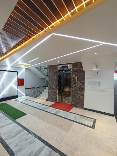 Fojė, Hotel ZN Palace in Khulna