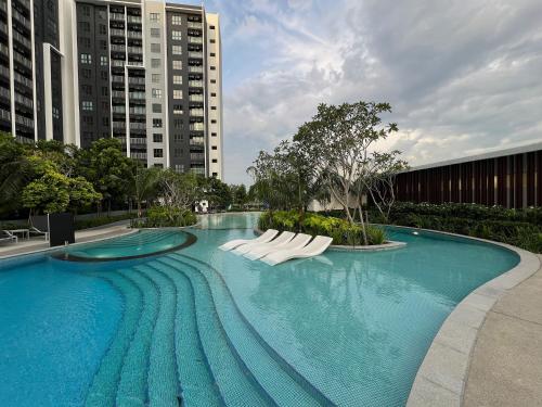 Maya Bay Residences in Bandar Gamuda Cove