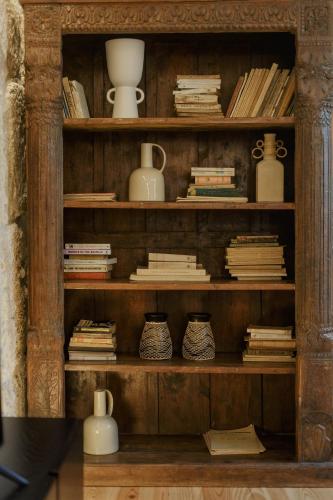 Almada 333 by LovelyStay - image 5