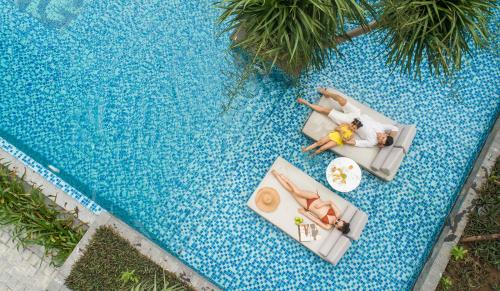 Căn hộ view biển tuyệt đẹp tại Hạ Long - 수영장