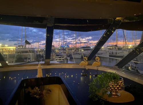 Panaby - House Boat, Palermo