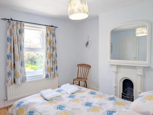 Broyle House Chichester - image 3
