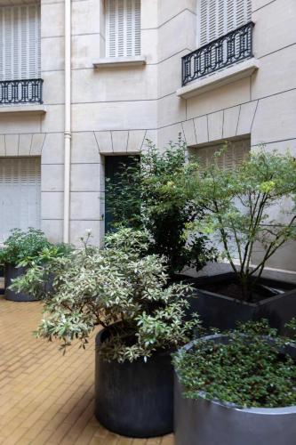 Superb apartment with terrace 2BR 4P Trocadero - image 11