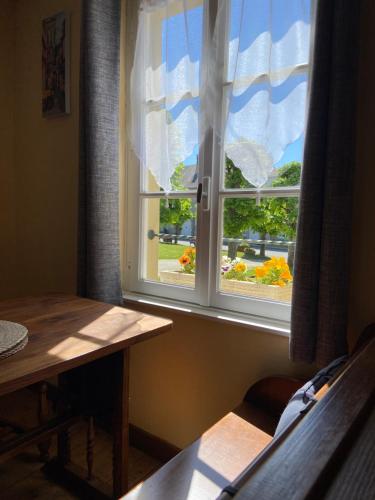 Skats, The Bell`s End Cottage in Notre-Dame-du-Touchet