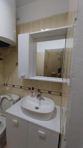 Edi Apartments - image 5
