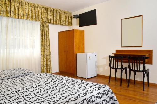 Hotel Hispano - image 3