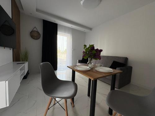 Tabago Studio 33 Brzeg Ofiar Katynia
