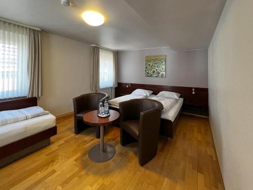 Hotel Sternen in บูล