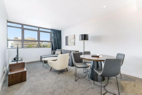 Apartment image 10