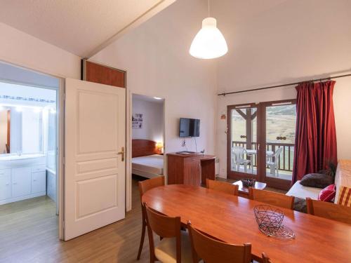 Charmant Duplex T3 avec Terrasse, Piscine, Salle de Fitness et Parking à La Mongie - FR-1-404-213 La Mongie