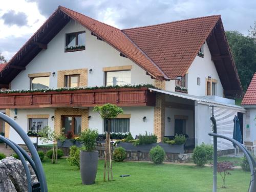 Casa Bucegi, Bran (fotografie 2)