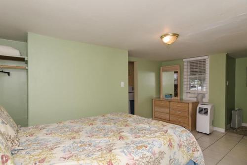 CBs Bella Vista by Bryant Real Estate - image 5