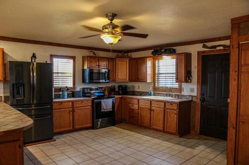 River Front Get Away in บราวน์วูด (TX)