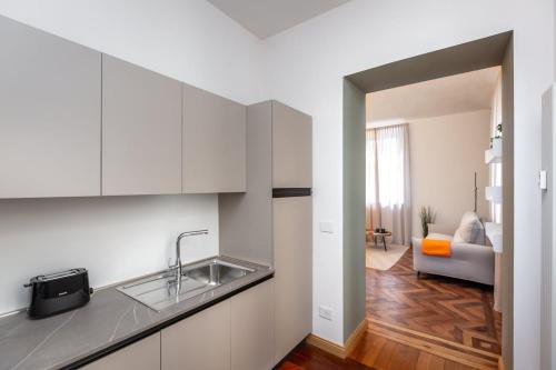 Appartamento Ponza 3, Torino (foto 10)