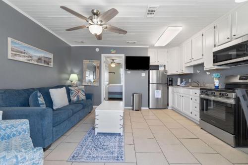Sea & Sun 204 by Vacation Homes Collection in Little Lagoon