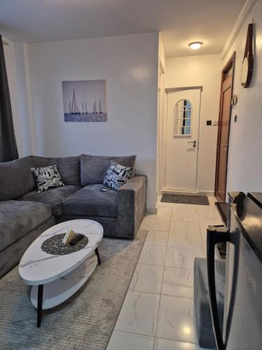 Greenzone apt, 1BR Kiambu Road – khách sạn tại Nkondi