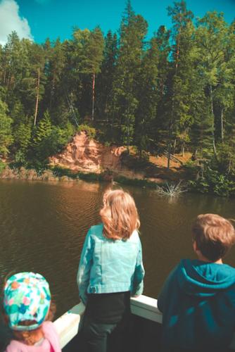 Tuvākā izklaides vieta, Taevaskoja Salamaa Camping in Mammaste