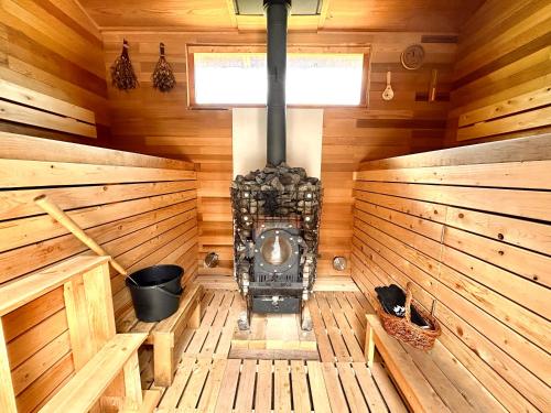 Sauna, Guest House DETARAMESO in Higashiomi