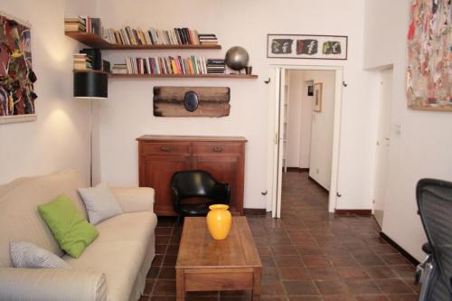 Baccina cozy apartment, Rzym (zdjęcie 3)