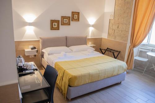 H22 Hotel in Neapel
