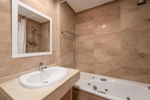 Apartment image 10