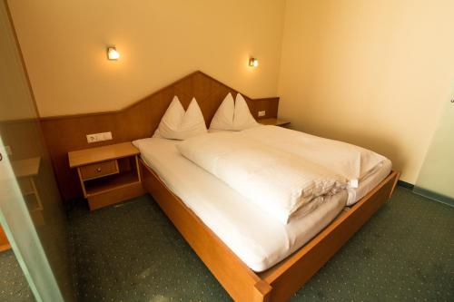 Erlebnishotel Fendels - image 12