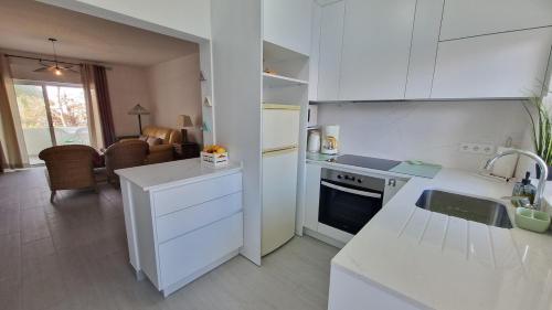 Apartamento 2 quartos, 2 wc, vista mar e piscina in Centro da Cidade Carvoeiro