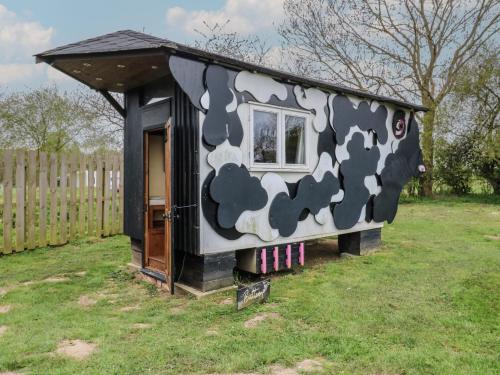 Viesnīcas āriene, Buttercup Cow Shed 3 in Hacheston